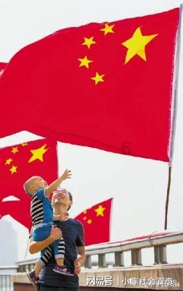 闫妮主演的影视剧游戏画面